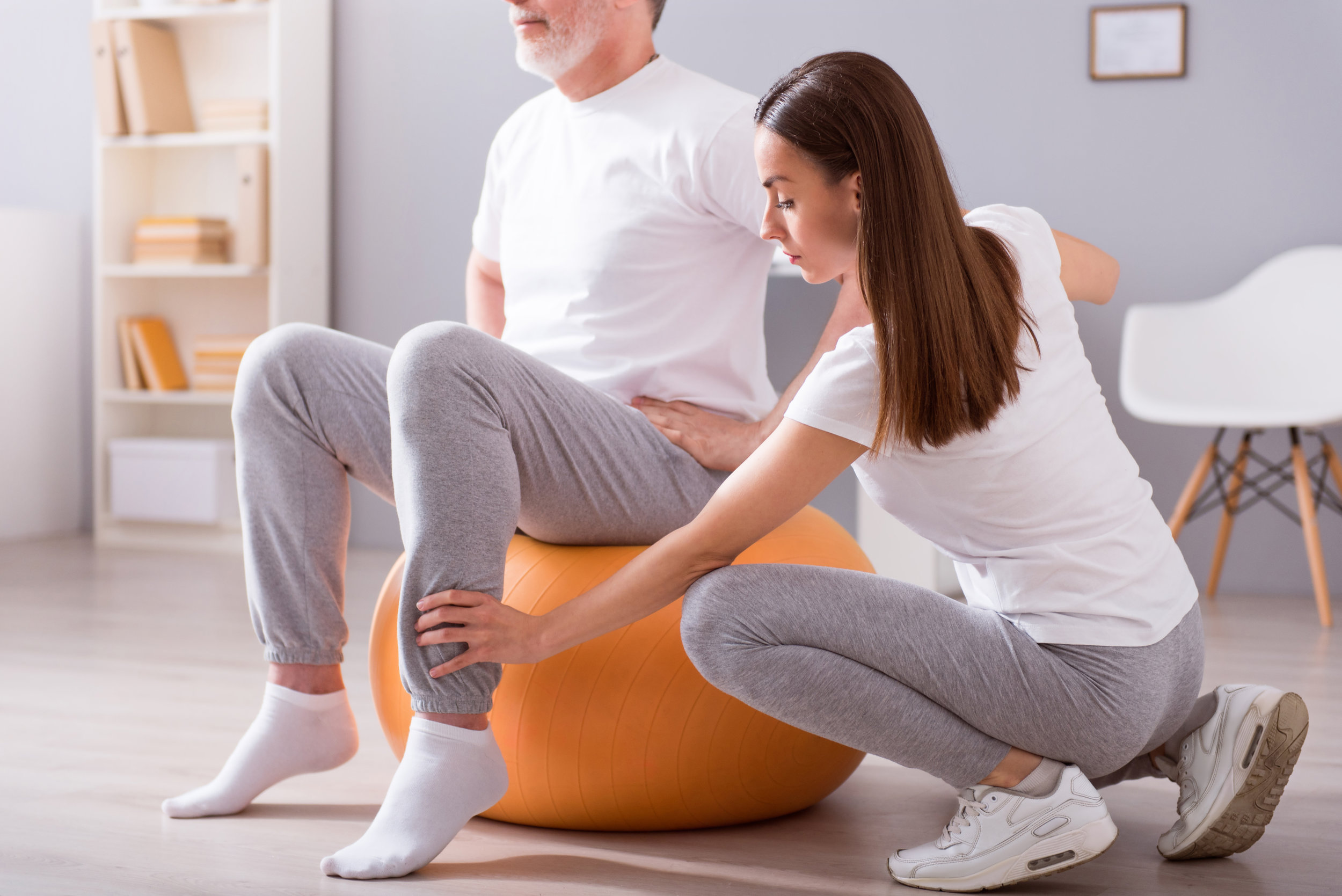 Diagnóstico postural e método Pilates em ambiente laboral
